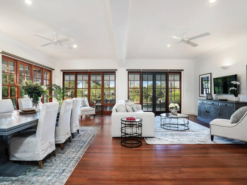 111 Cubberla Street, Fig Tree Pocket QLD 4069