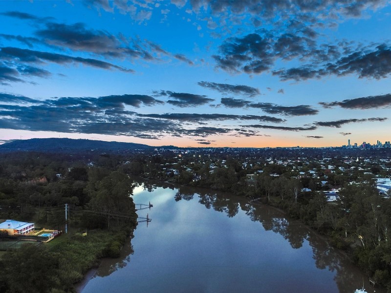 111 Cubberla Street, Fig Tree Pocket QLD 4069