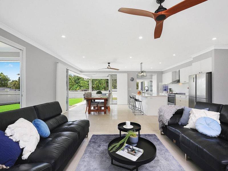 17 Albatross Street, Upper Kedron QLD 4055