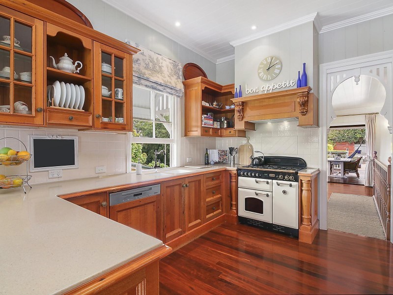 14 Cochrane Street, Paddington QLD 4064