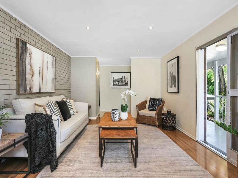 5 Stardust Street, Kenmore QLD 4069