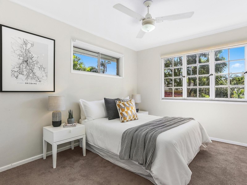 5 Stardust Street, Kenmore QLD 4069