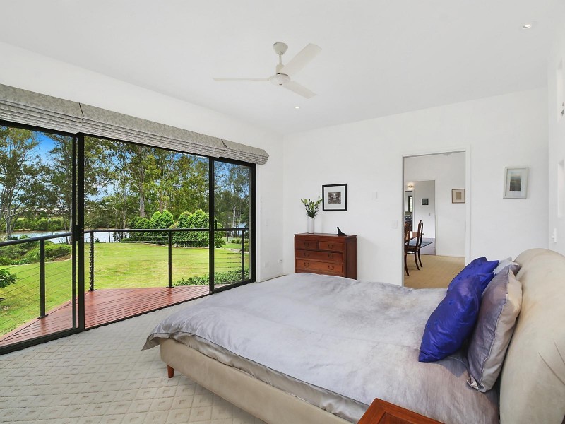 23 Robertson Place, Fig Tree Pocket QLD 4069