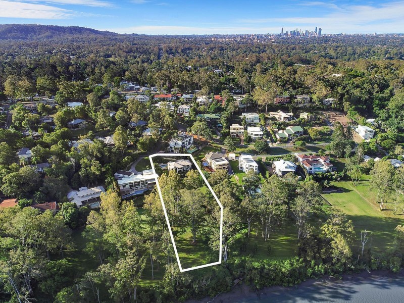 23 Robertson Place, Fig Tree Pocket QLD 4069