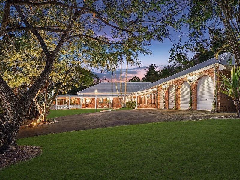 348 Gold Creek Road, Brookfield QLD 4069