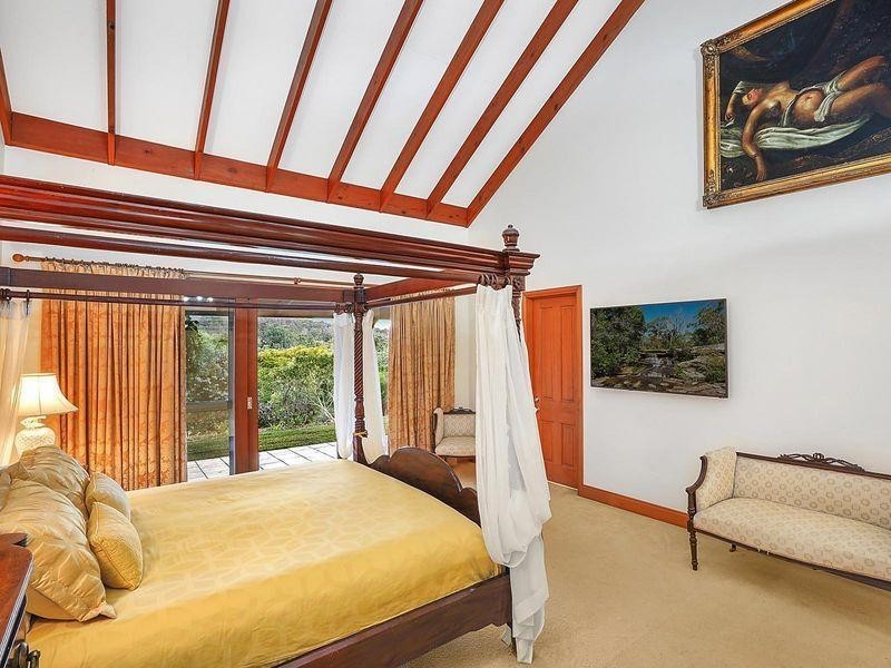 348 Gold Creek Road, Brookfield QLD 4069