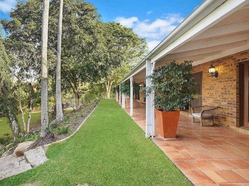 348 Gold Creek Road, Brookfield QLD 4069
