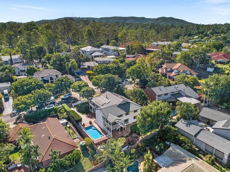 7 Brookvale Close, Kenmore Hills QLD 4069