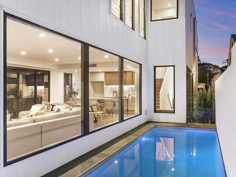 16 Harts Road, Indooroopilly QLD 4068