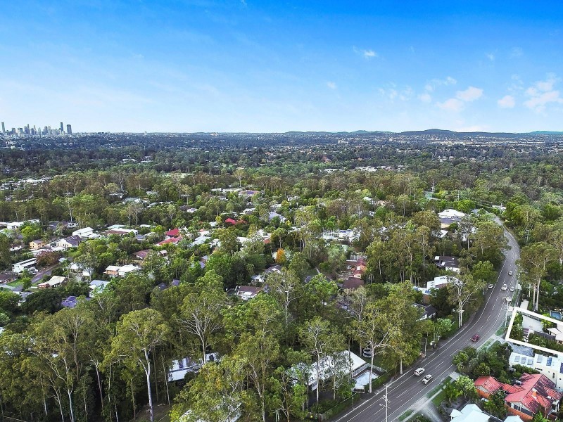 273 Kenmore Road, Fig Tree Pocket QLD 4069