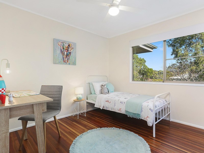 5 Ballylin Street, Ferny Grove QLD 4055