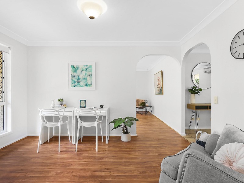 43 Woodtop Court, Ferny Hills QLD 4055