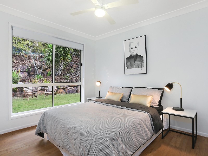 43 Woodtop Court, Ferny Hills QLD 4055