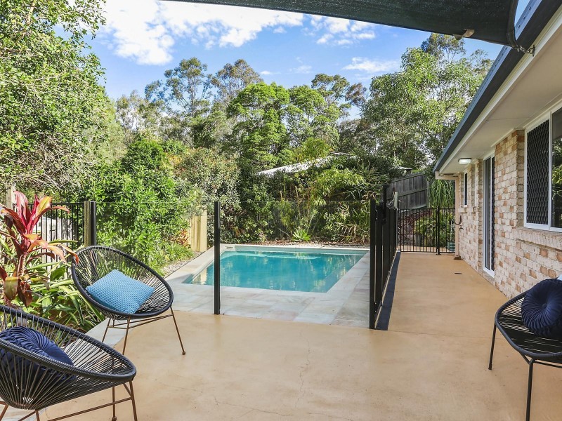 43 Woodtop Court, Ferny Hills QLD 4055