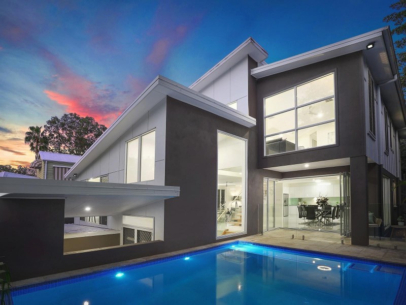 46 Gordon Road, Bardon QLD 4065