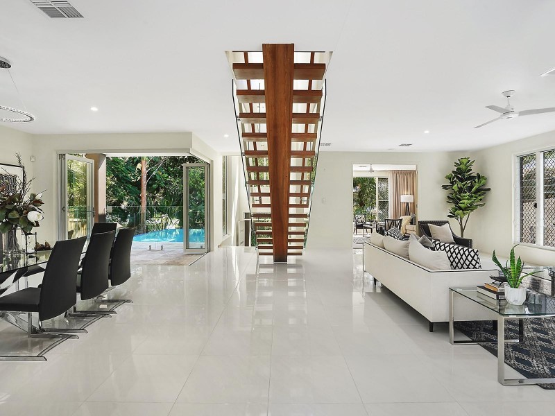 46 Gordon Road, Bardon QLD 4065
