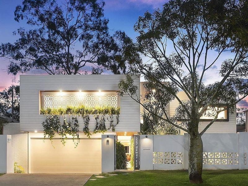 227 Dewar Terrace, Corinda QLD 4075