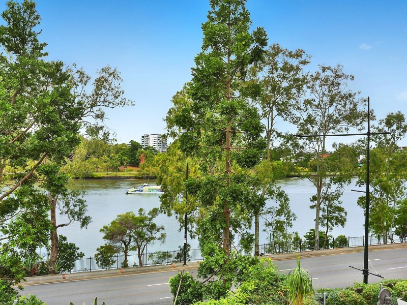 4/40 Dunmore Terrace, Auchenflower QLD 4066