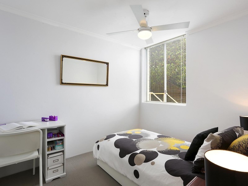 4/40 Dunmore Terrace, Auchenflower QLD 4066