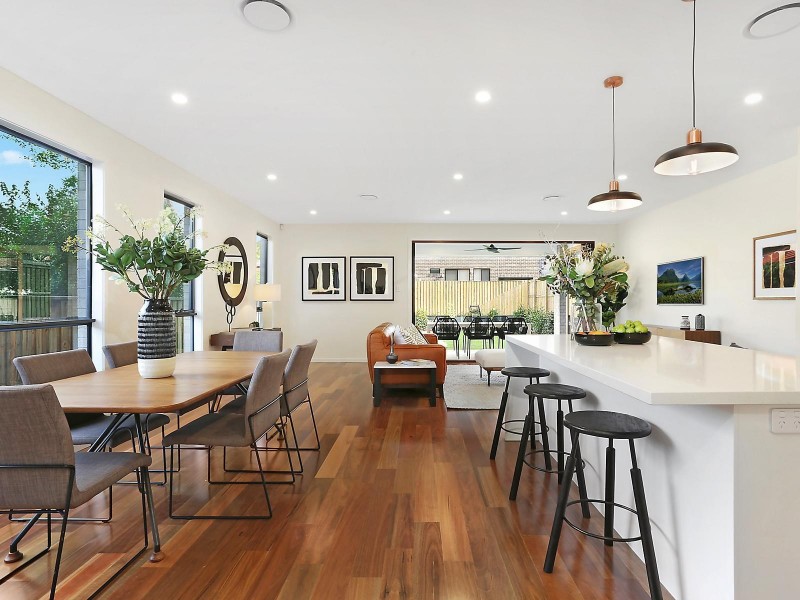 51 Clarina Street, Chapel Hill QLD 4069