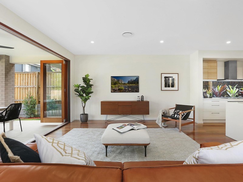 51 Clarina Street, Chapel Hill QLD 4069