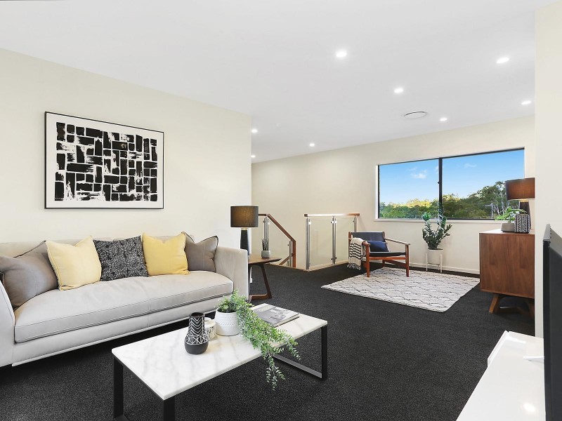 51 Clarina Street, Chapel Hill QLD 4069