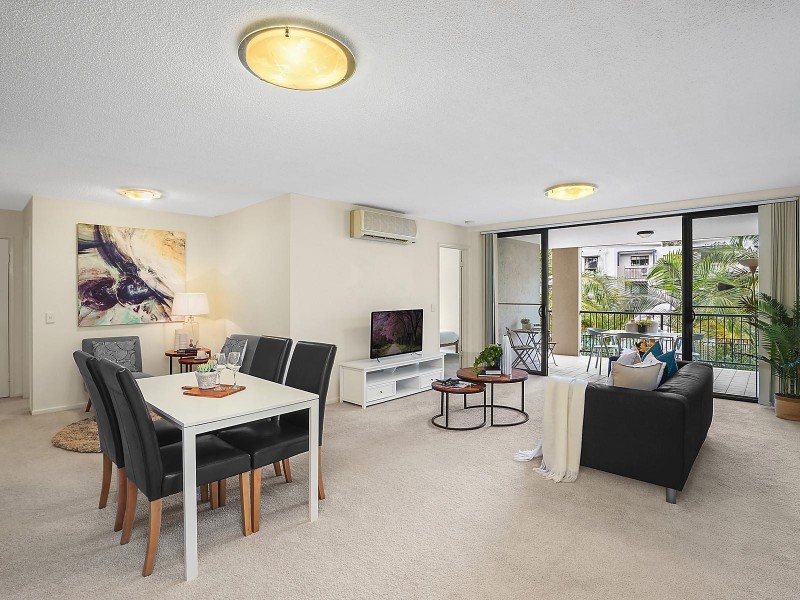 36/7 Landsborough Terrace, Toowong QLD 4066