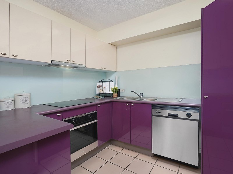 36/7 Landsborough Terrace, Toowong QLD 4066