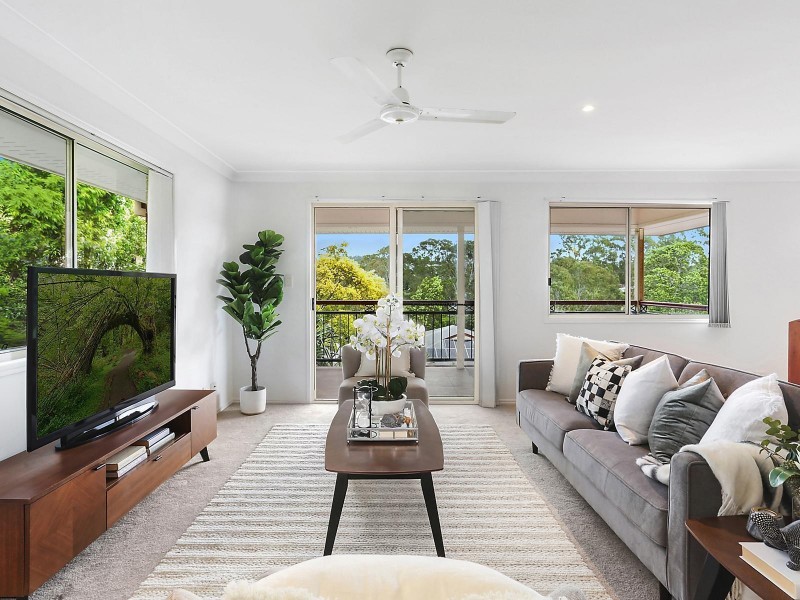 39 Roseglen Street, Greenslopes QLD 4120