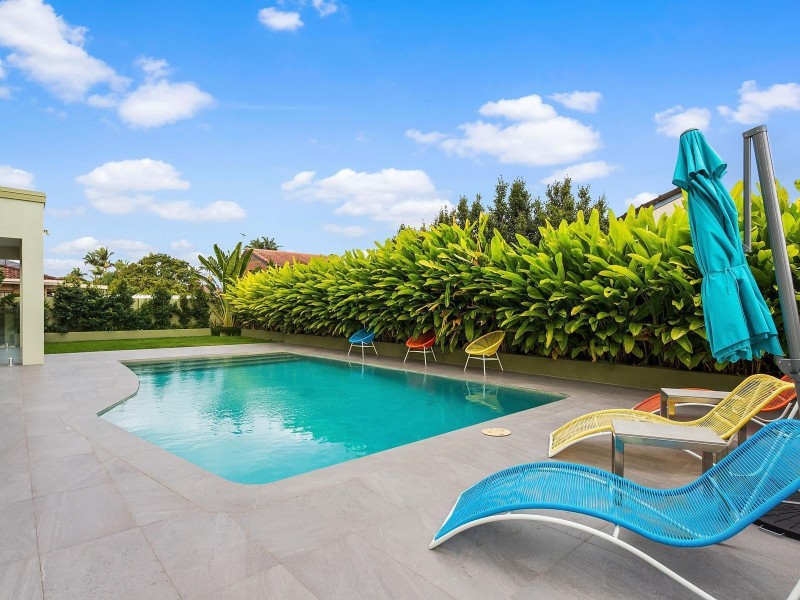 5 Burmel Street, Robertson QLD 4109