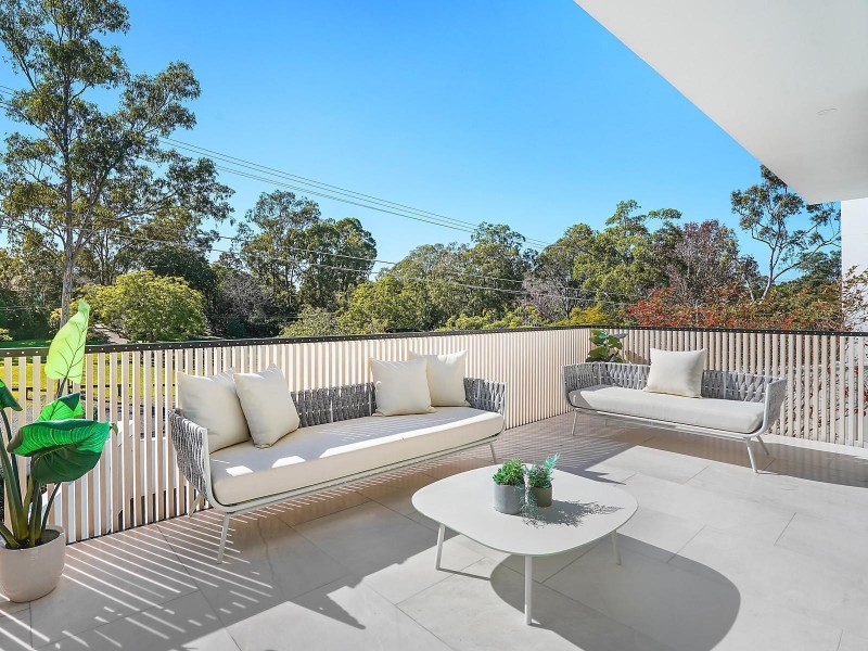 38 Gilgandra Street, Indooroopilly QLD 4068