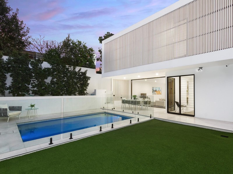 38 Gilgandra Street, Indooroopilly QLD 4068