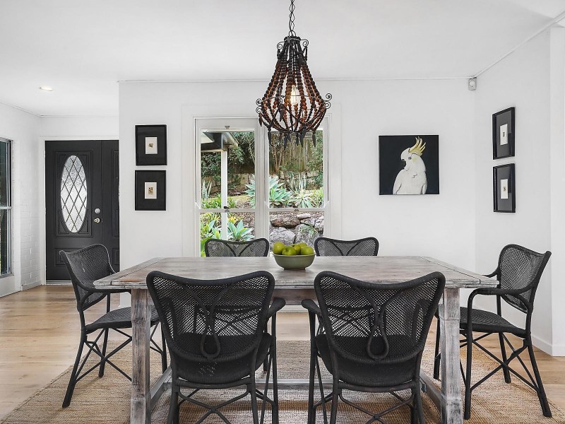 11 Yarawa Street, Kenmore QLD 4069