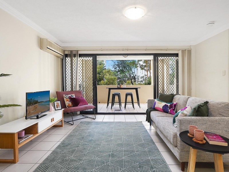 3/11 Grosvenor Road, Indooroopilly QLD 4068