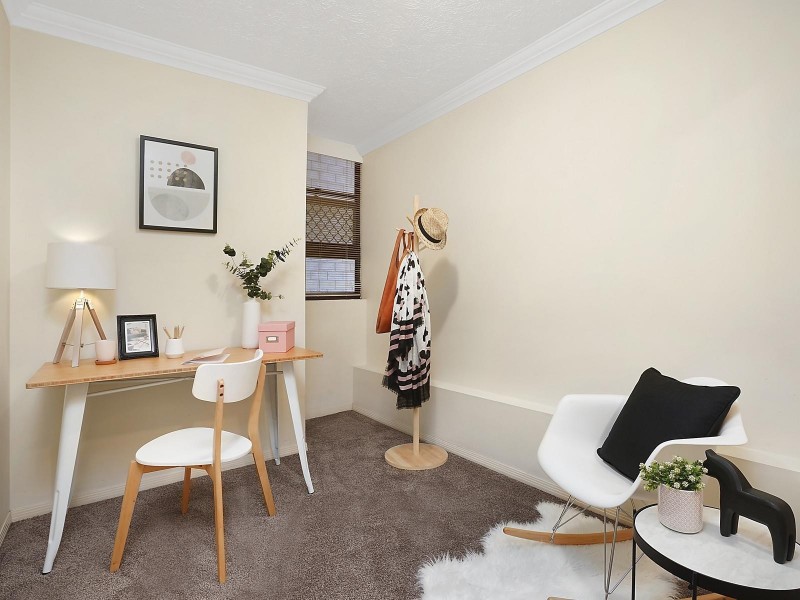 3/11 Grosvenor Road, Indooroopilly QLD 4068