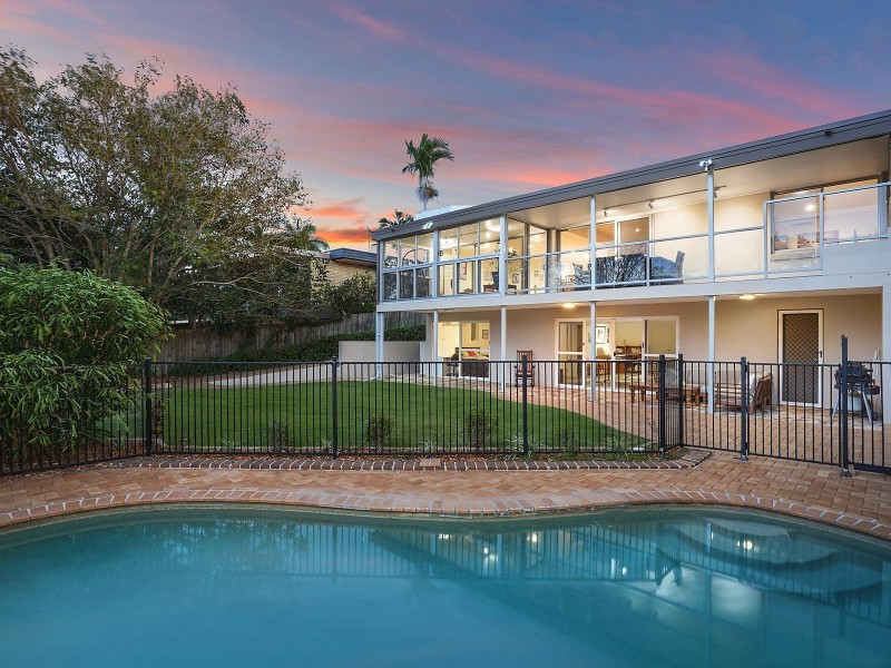 182 Harts Road, Indooroopilly QLD 4068