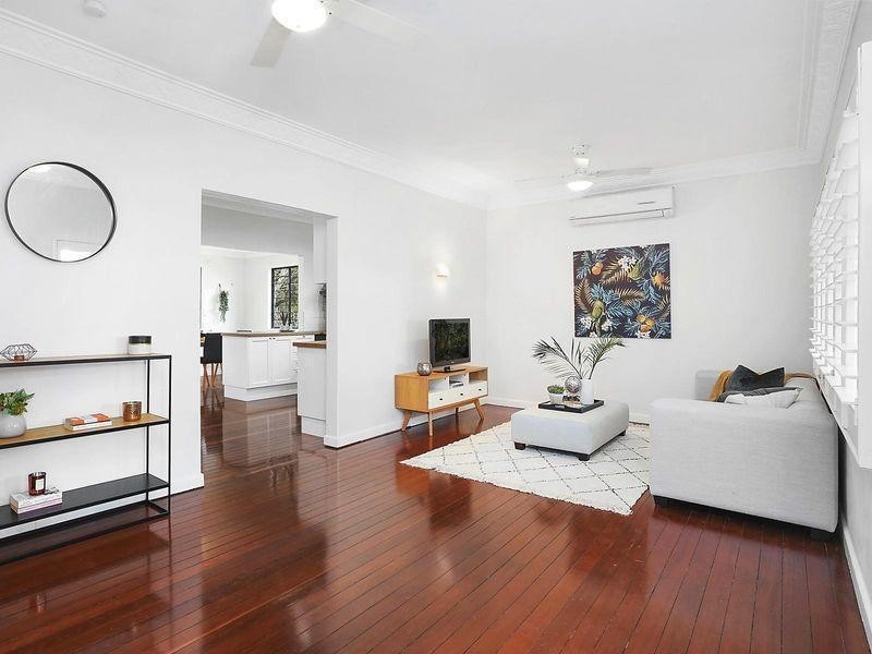 156 Taringa Parade, Indooroopilly QLD 4068