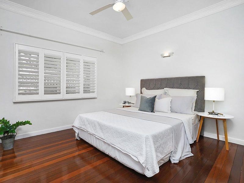 156 Taringa Parade, Indooroopilly QLD 4068