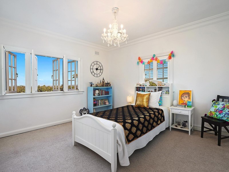 388 Swann Road, St Lucia QLD 4067