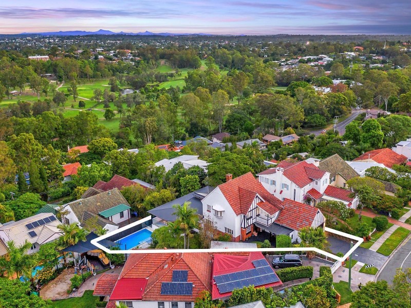 388 Swann Road, St Lucia QLD 4067