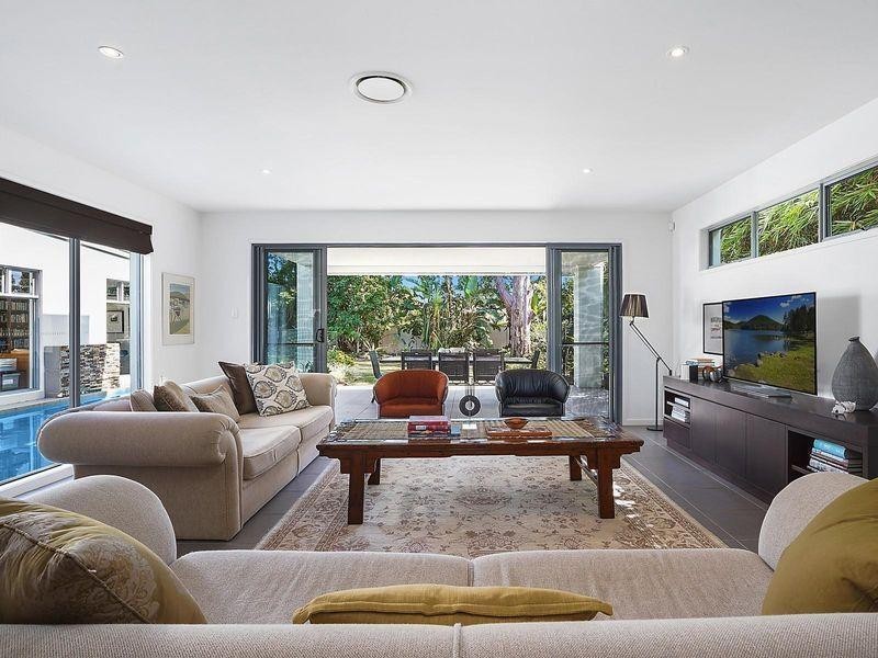 4 Sonanne Place, Fig Tree Pocket QLD 4069