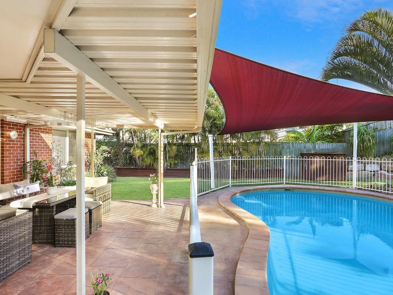 3 Mavis Court, Arana Hills QLD 4054