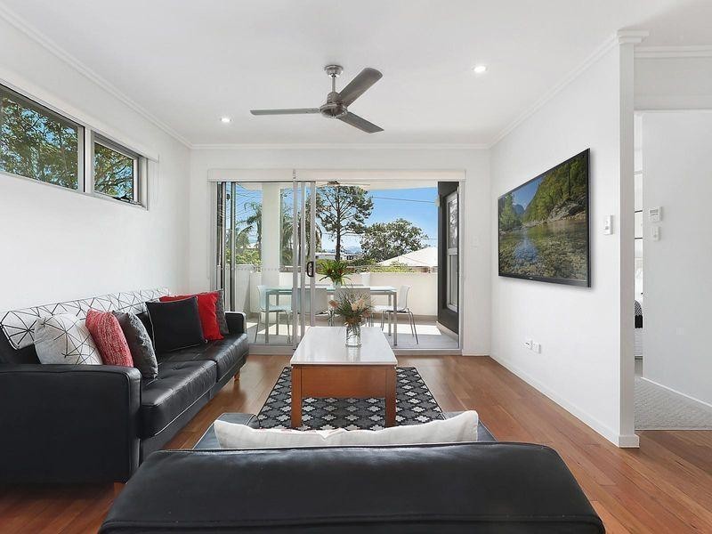 2/16 Seven Oaks Street, Taringa QLD 4068