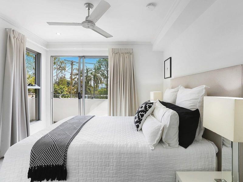 2/16 Seven Oaks Street, Taringa QLD 4068