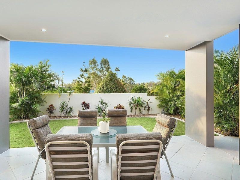 4 Coopers Close, Sinnamon Park QLD 4073