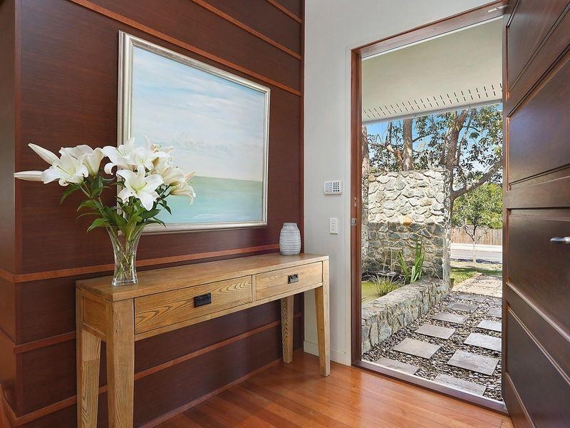 8 Gunnin Street, Fig Tree Pocket QLD 4069