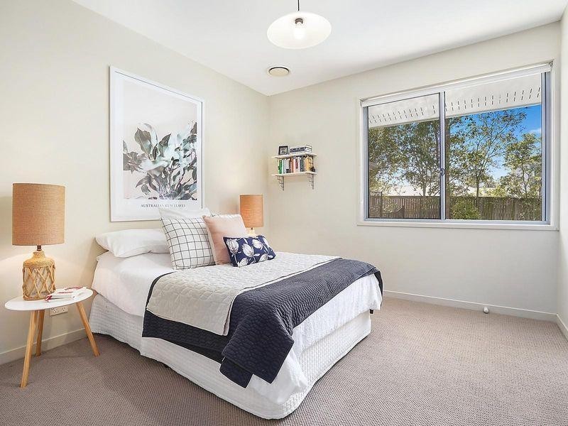 8 Gunnin Street, Fig Tree Pocket QLD 4069