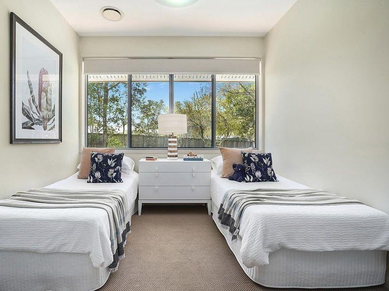 8 Gunnin Street, Fig Tree Pocket QLD 4069