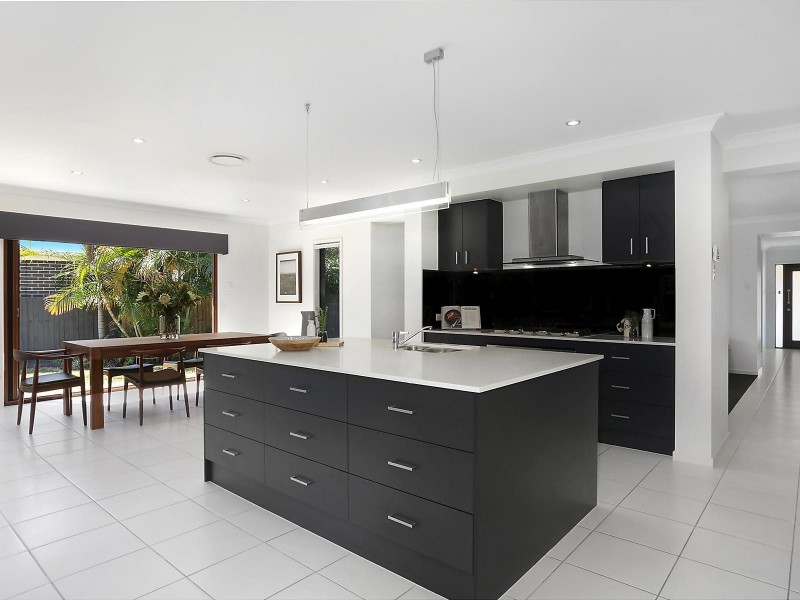 740 Jesmond Road, Fig Tree Pocket QLD 4069