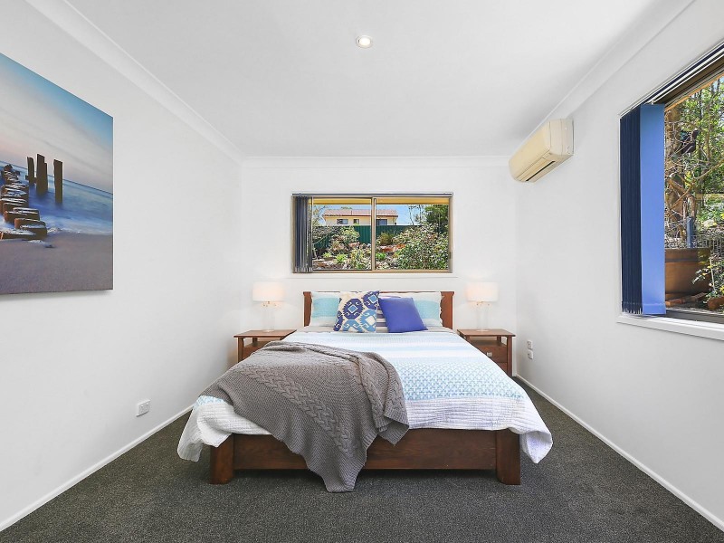 2 Teenan Street, Ferny Hills QLD 4055